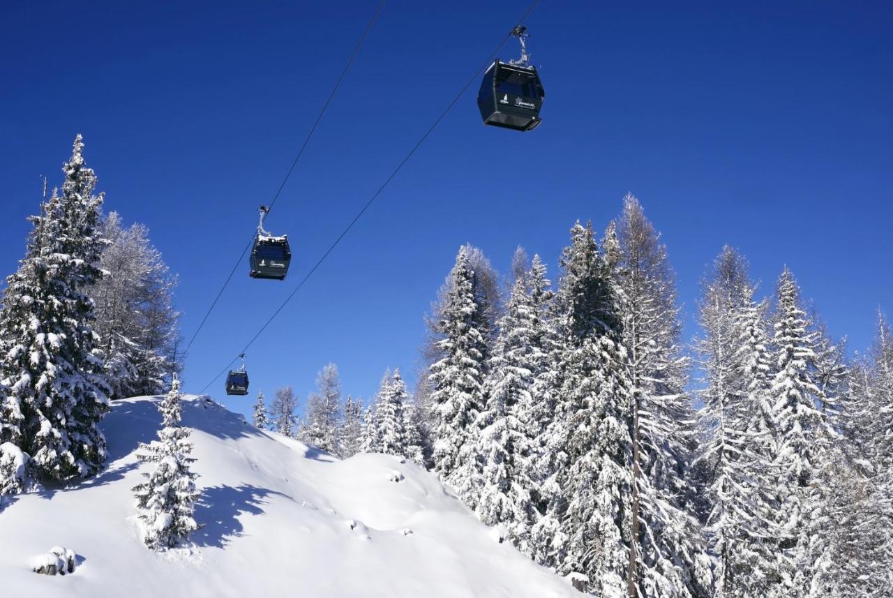 Sowell Family La Lauziere Hotel La Plagne Exterior foto